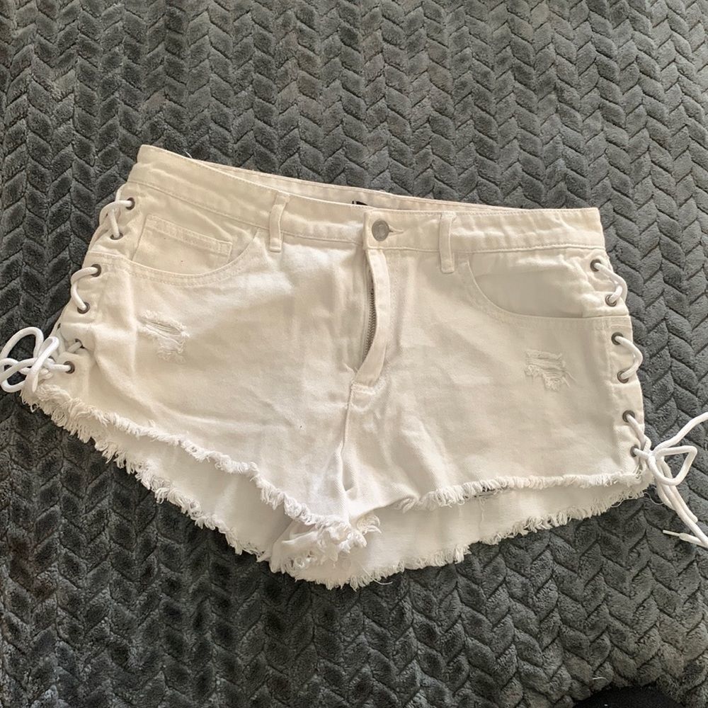 Fun Forever 21, white tie up Jean shorts